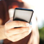 У Сумах жінка втратила понад 48 тисяч гривень через дзвінок псевдопрацівника банку