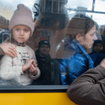 Евакуація з прикордоння Сумщини: де отримати прихисток та на які виплати розховувати ВПО